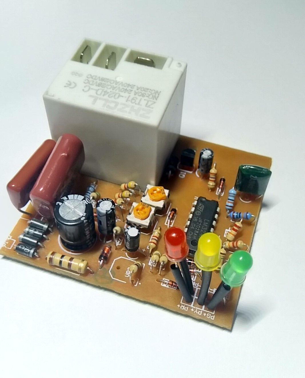 ماژول محافظ برق 30A